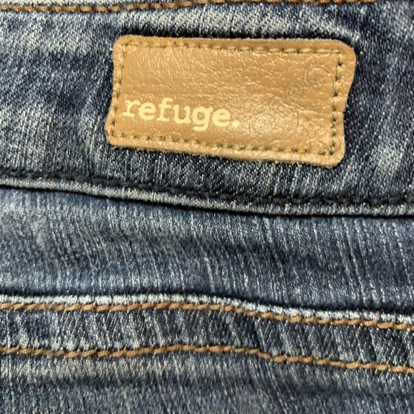 Refuge Slim Boot Cut Jeans Size 9 JR Med Wash - Picture 8 of 8